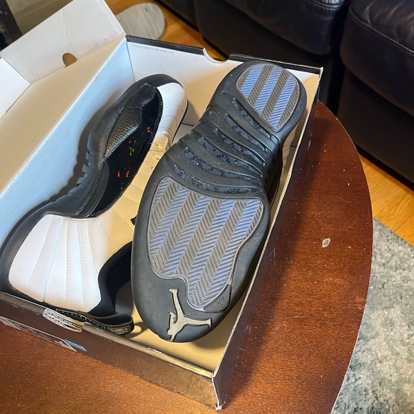 Worn three times Nike air Jordan 12s size 12. Very new condition paid 200 - Picture 8 of 8